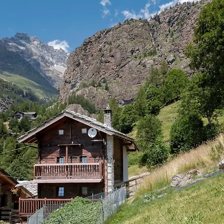 Hellochalet - Grene Typical House With Garden - 1km Cabelcar * Valtournenche